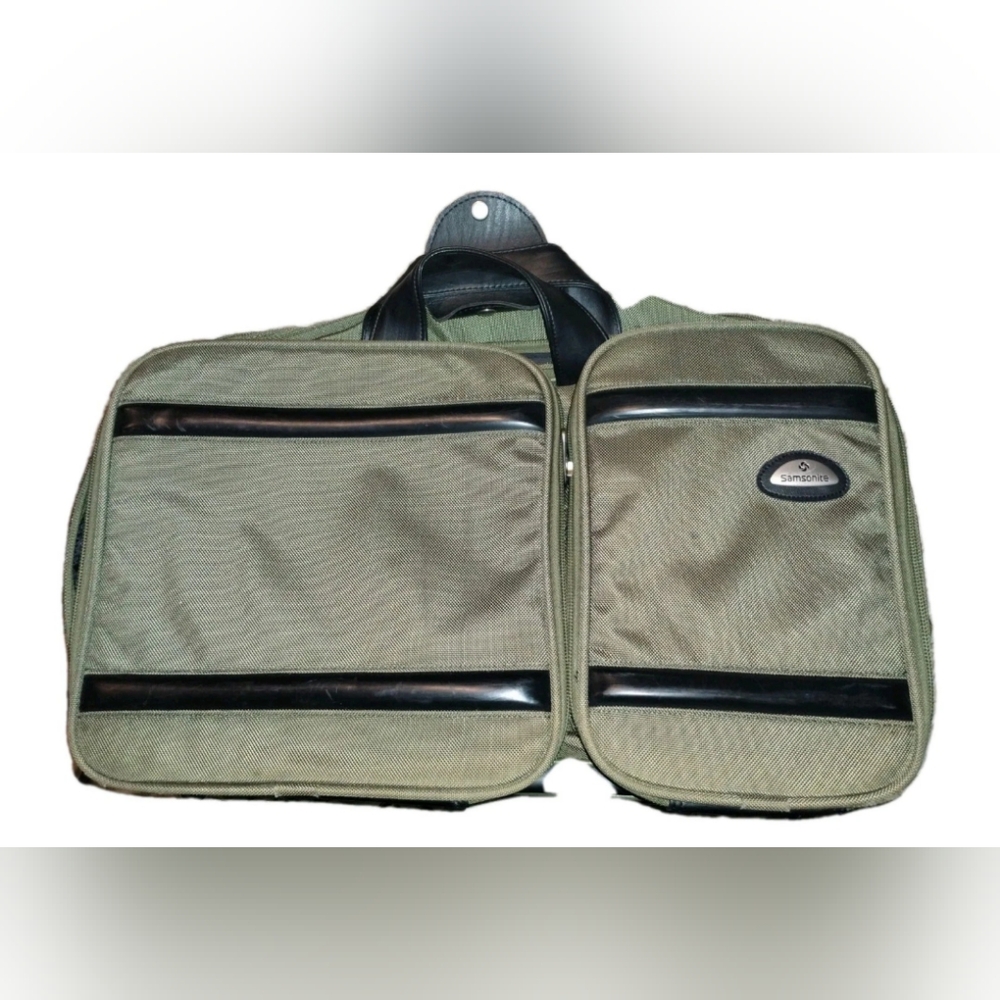 Samsonite 24 inch 7 Compartment Carry On/Briefcase Mesh Lining Forrest Green